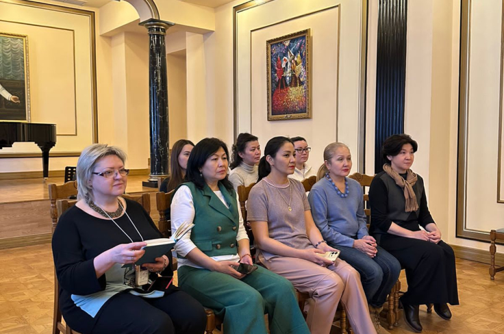 Абай атындағы Қазақ ұлттық опера және балет театрында «Сыбайлас жемқорлыққа қарсы іс-қимыл туралы» заңнамасының талаптарын сақтау мәселелері бойынша оқыту іс-шарасы өтті.