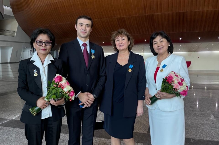 Мәдениет және өнер қызметкерлері күні